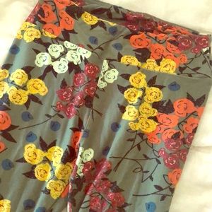 LuLaRoe OS Fall floral leggings